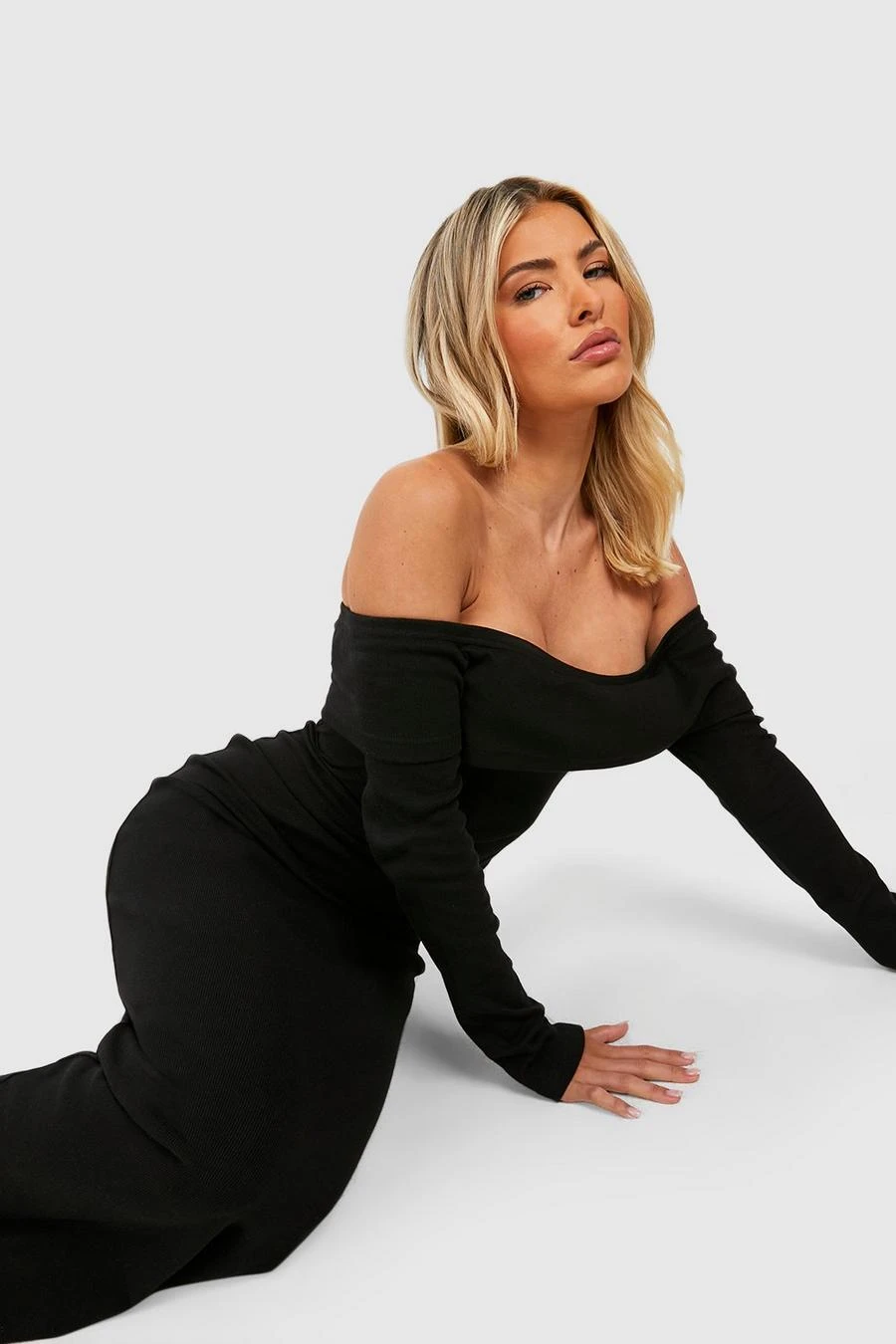 BOOHOO Basic Bardot Maxi Dress 3 BOOHOO Basic Bardot Maxi Dress - Image 3