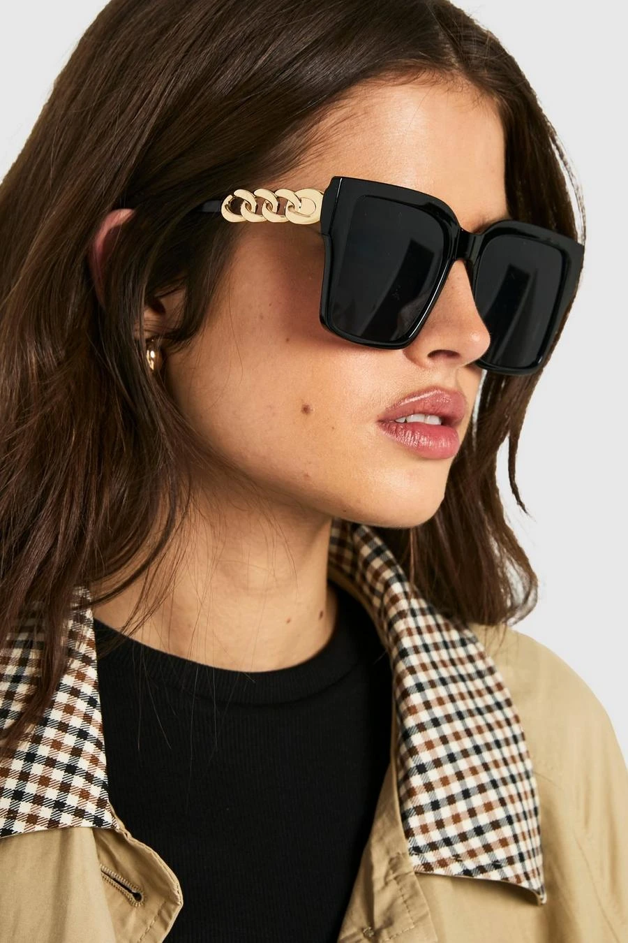 BOOHOO Black Frame Oversized Sunglasses 1 BOOHOO Black Frame Oversized Sunglasses