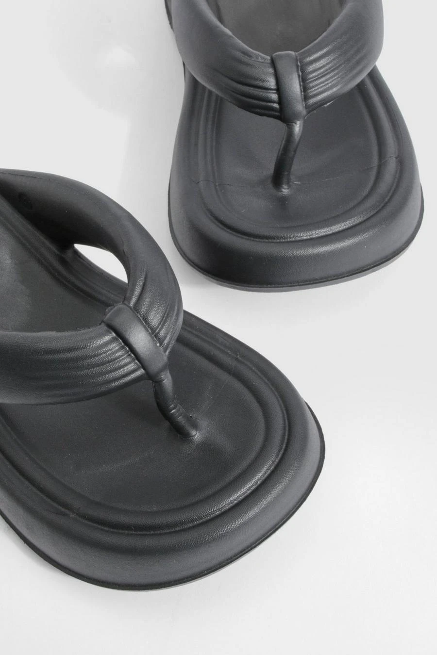 BOOHOO Chunky Platform Square Toe Flip Flops 4 BOOHOO Chunky Platform Square Toe Flip Flops - Image 4
