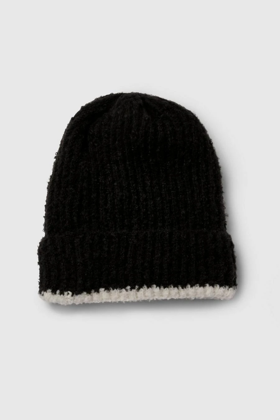 BOOHOO Contrast Fluffy Knitted Beanie 2 BOOHOO Contrast Fluffy Knitted Beanie - Image 2