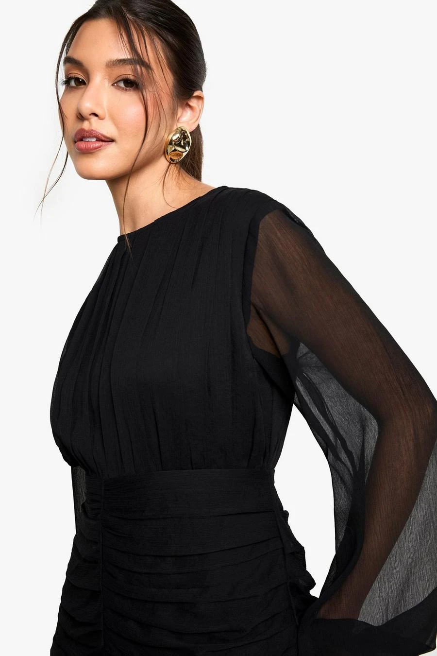 BOOHOO Crinkle Chiffon Ruffle Maxi Dress 4 BOOHOO Crinkle Chiffon Ruffle Maxi Dress - Image 4