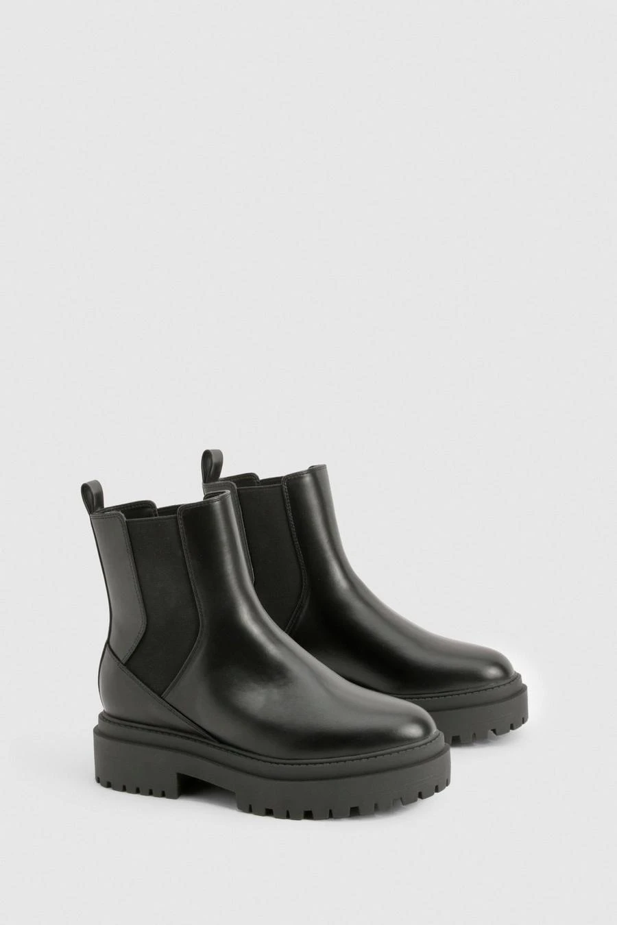 BOOHOO Elastic Detail Chunky Platform Sole Chelsea Boot 2 BOOHOO Elastic Detail Chunky Platform Sole Chelsea Boot - Image 2