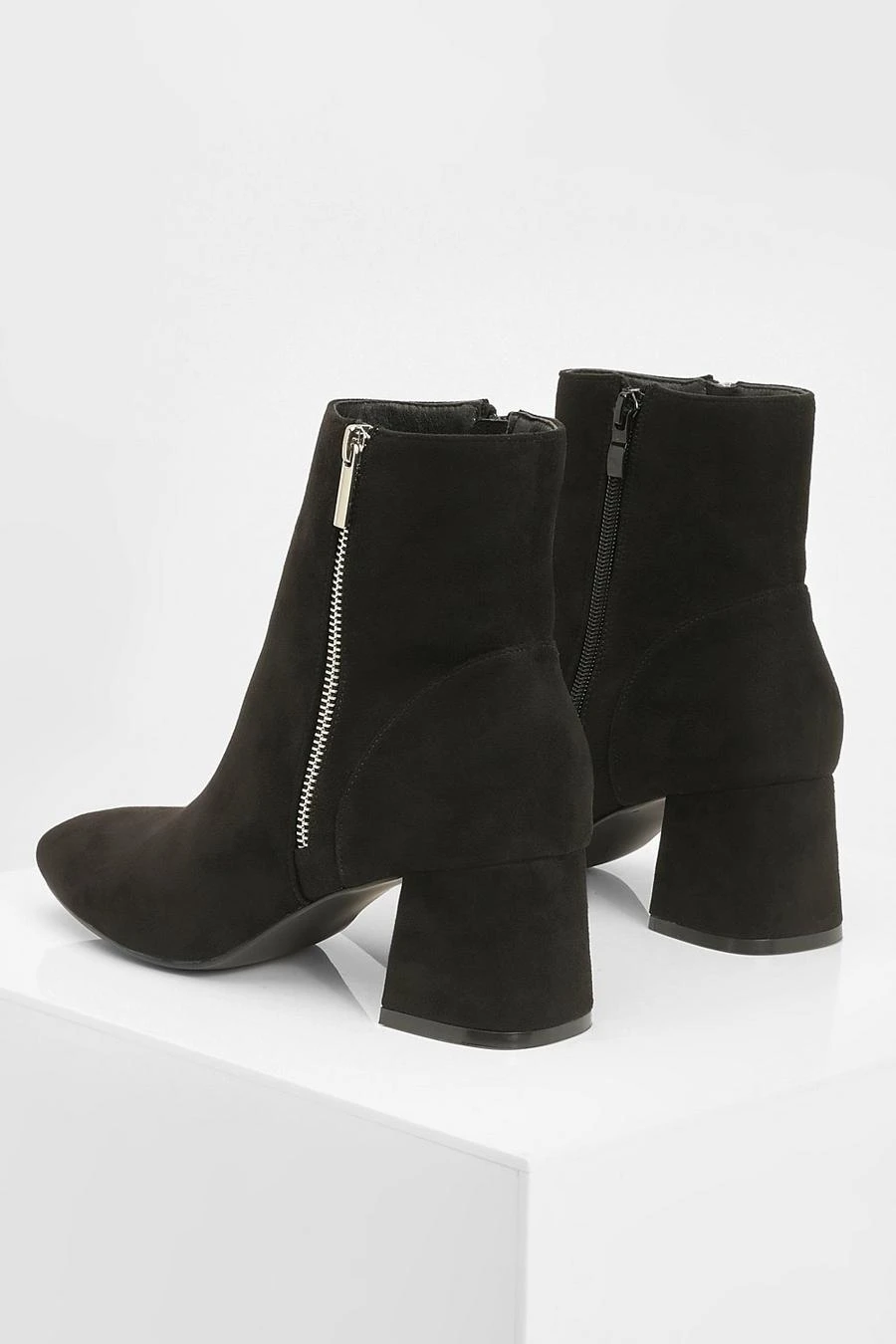 BOOHOO Faux Suede Side Zip Low Block Heel Boots 4 BOOHOO Faux Suede Side Zip Low Block Heel Boots - Image 4