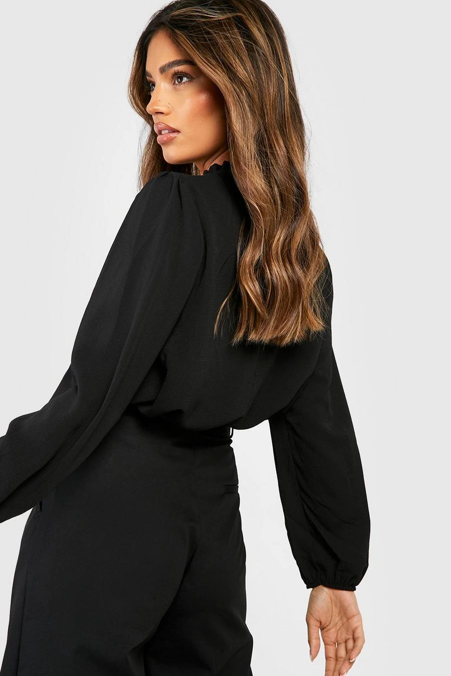 BOOHOO Black Frill Neck Long Sleeve Woven Blouse 2 BOOHOO Black Frill Neck Long Sleeve Woven Blouse - Image 2