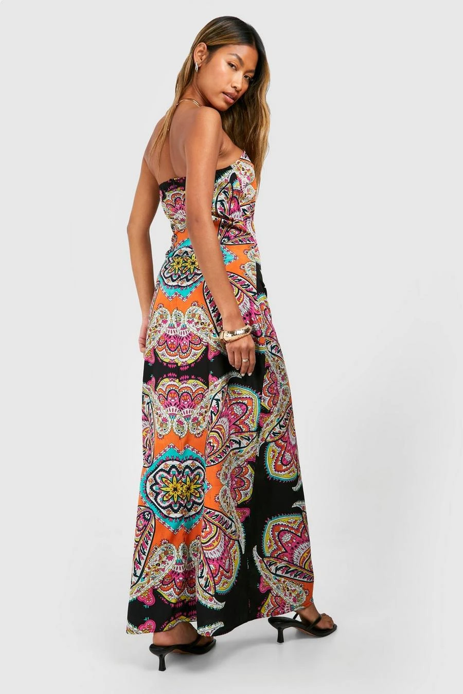 BOOHOO Paisley Column Maxi Dress 2 BOOHOO Paisley Column Maxi Dress - Image 2