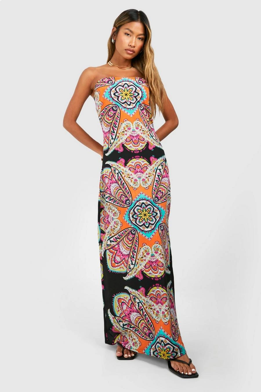 BOOHOO Paisley Column Maxi Dress 1 BOOHOO Paisley Column Maxi Dress