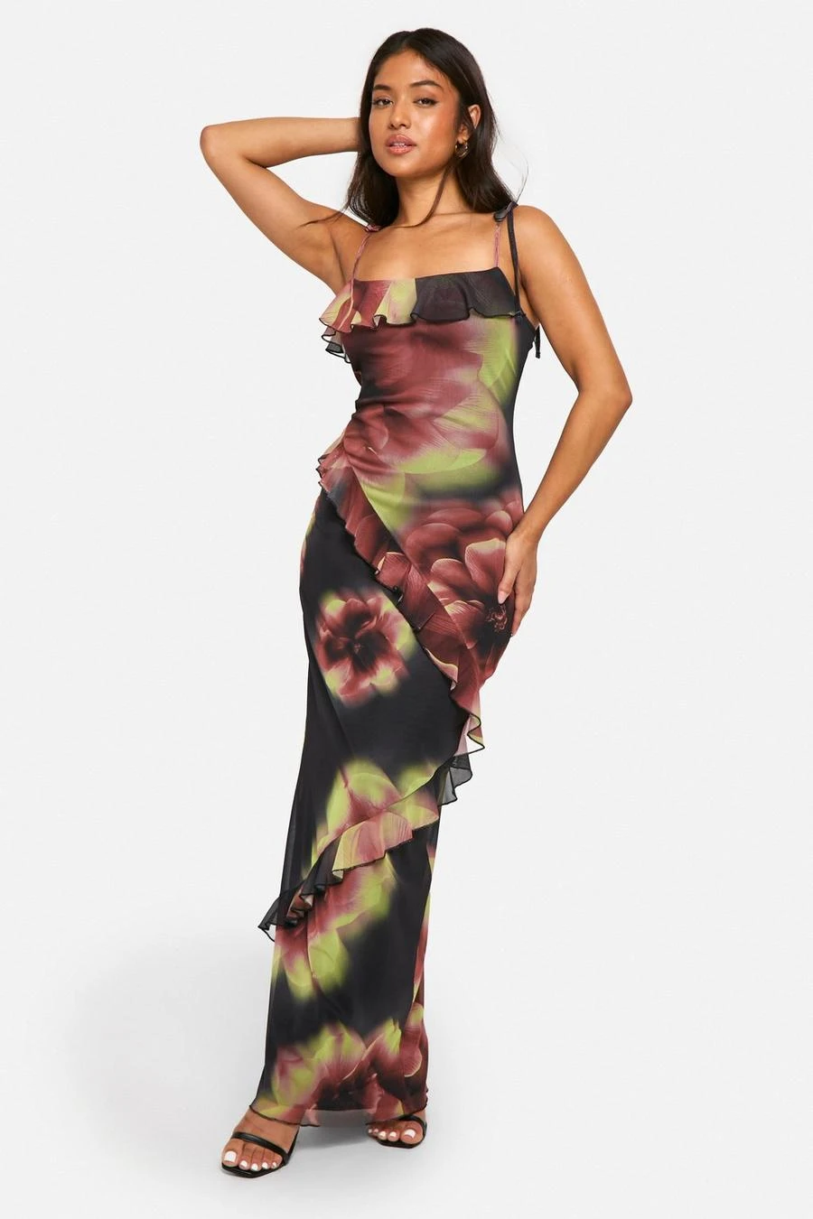 BOOHOO Petite Bold Floral Ruffle Maxi Dress 1 BOOHOO Petite Bold Floral Ruffle Maxi Dress