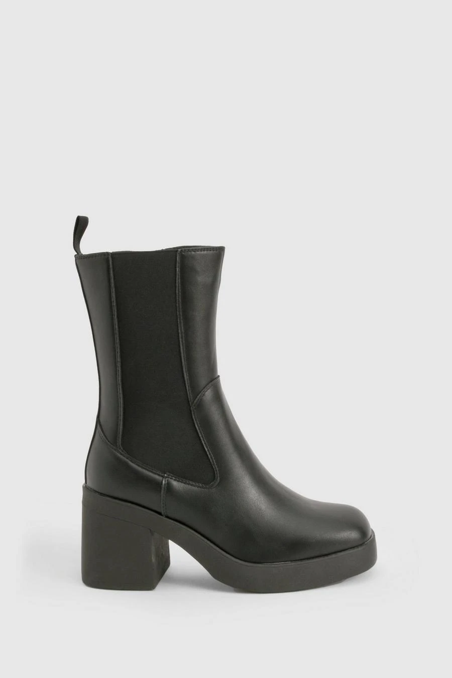 BOOHOO Platform Heeled Chelsea Boot 3 BOOHOO Platform Heeled Chelsea Boot - Image 3