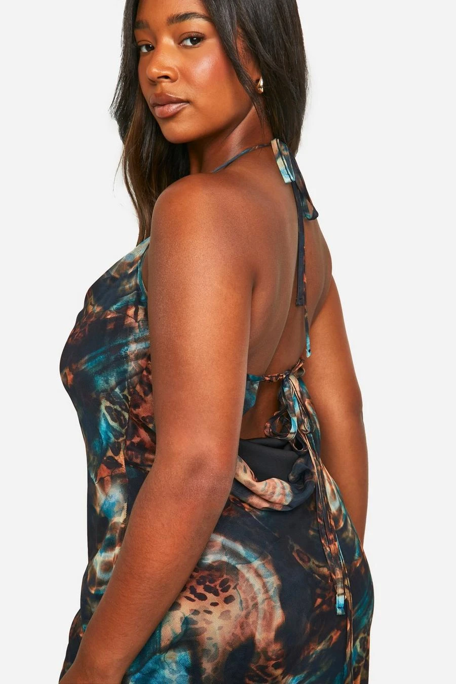 BOOHOO Plus Animal Print Cowl Neck Maxi Dress 4 BOOHOO Plus Animal Print Cowl Neck Maxi Dress - Image 4