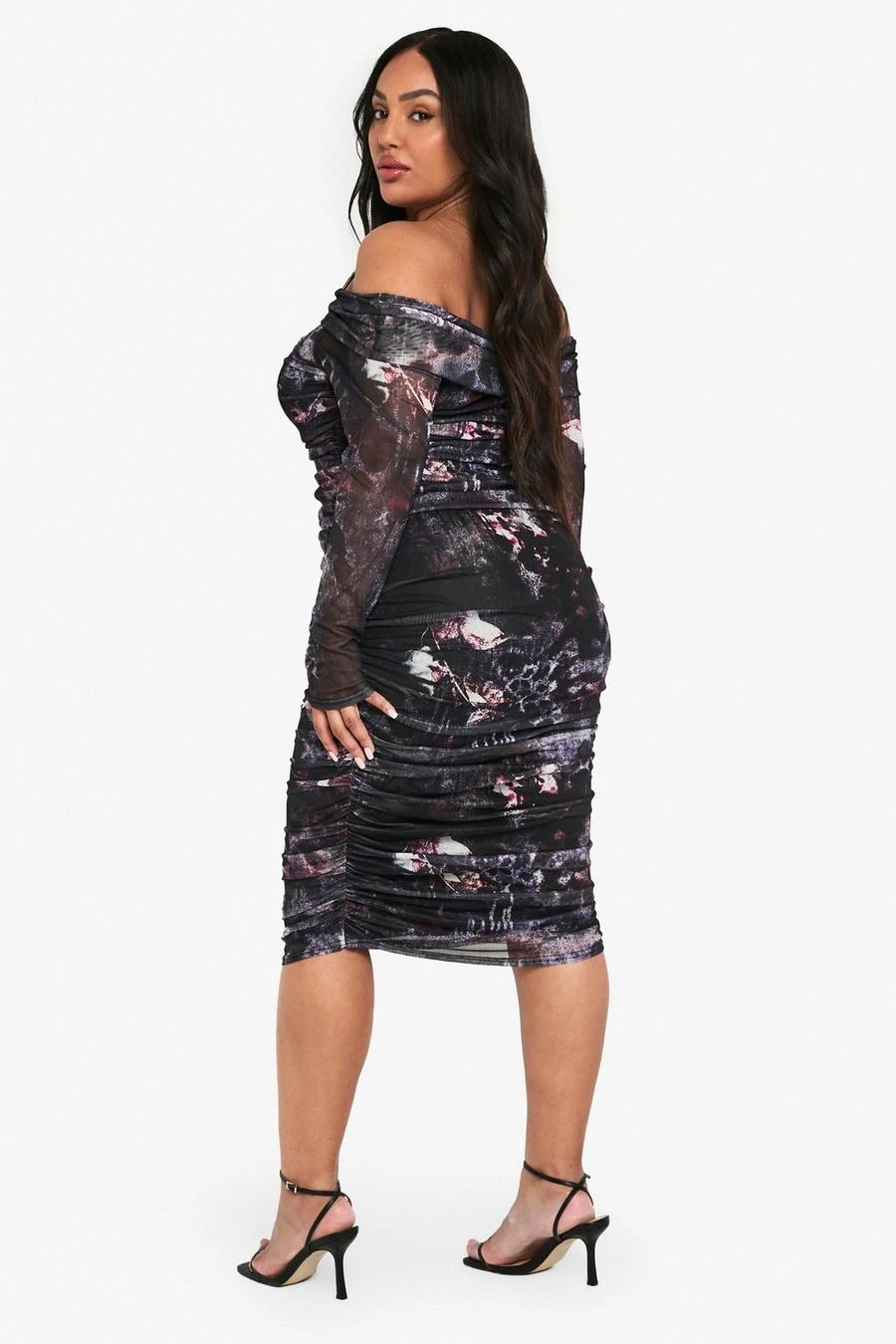 BOOHOO PLUS BARDOT RUCHED DETAIL LONG SLEEVE MAXI DRESS 2 BOOHOO PLUS BARDOT RUCHED DETAIL LONG SLEEVE MAXI DRESS - Image 2