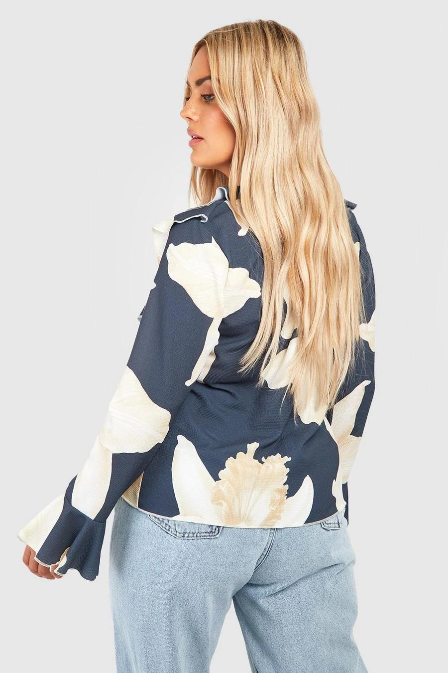 BOOHOO Plus Floral Double Ruffle Frill Blouse 2 BOOHOO Plus Floral Double Ruffle Frill Blouse - Image 2