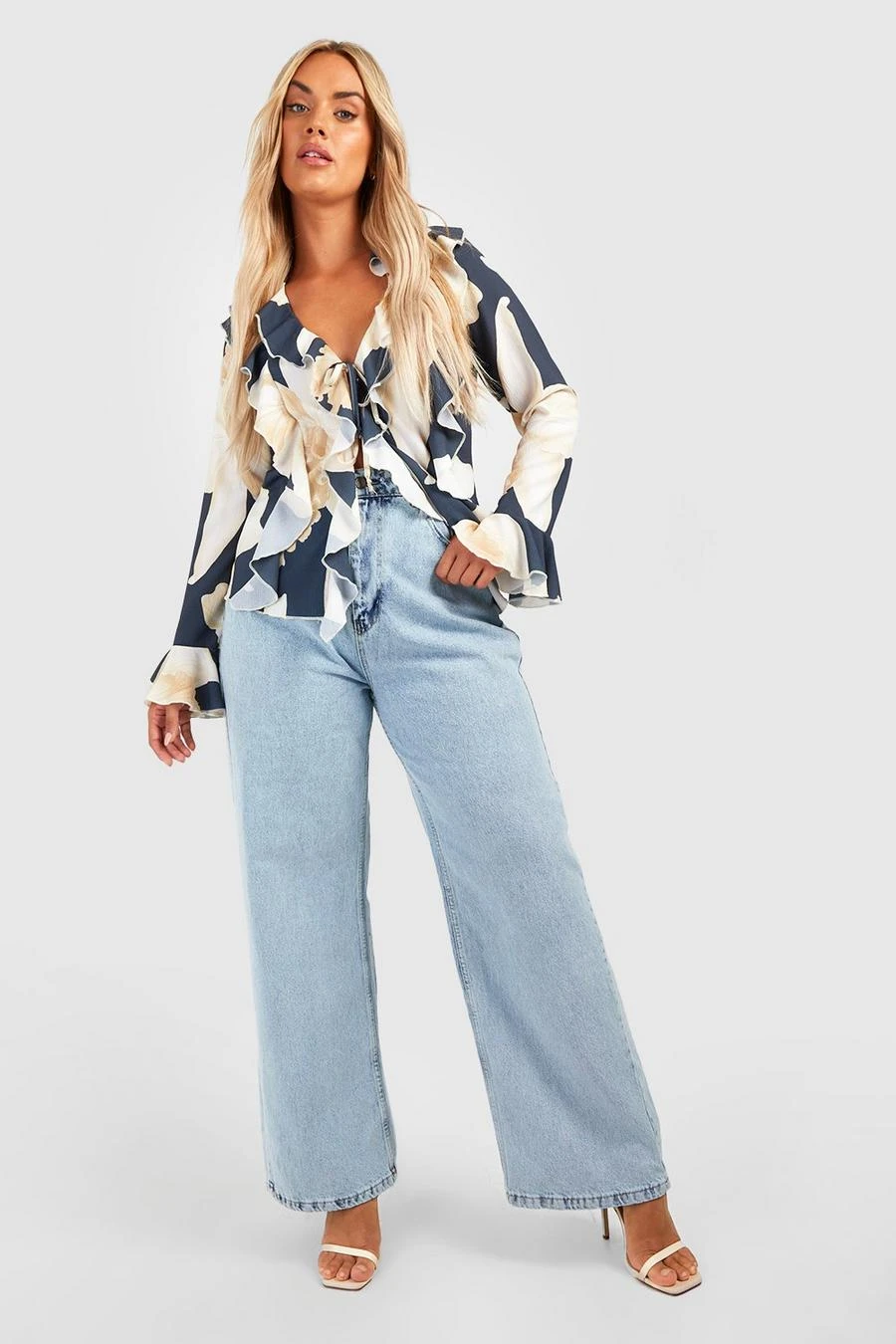 BOOHOO Plus Floral Double Ruffle Frill Blouse 3 BOOHOO Plus Floral Double Ruffle Frill Blouse - Image 3