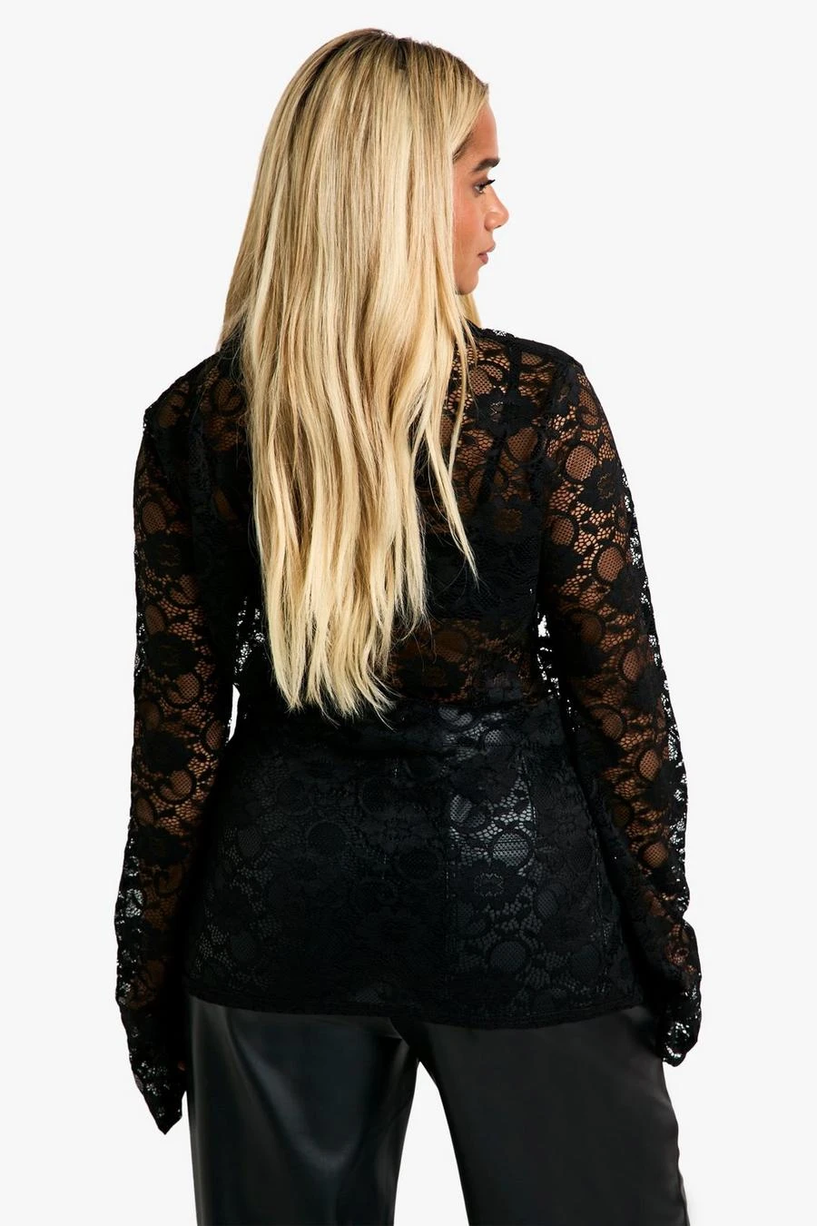 BOOHOO Plus Lace Longline Fitted Shirt 2 BOOHOO Plus Lace Longline Fitted Shirt - Image 2