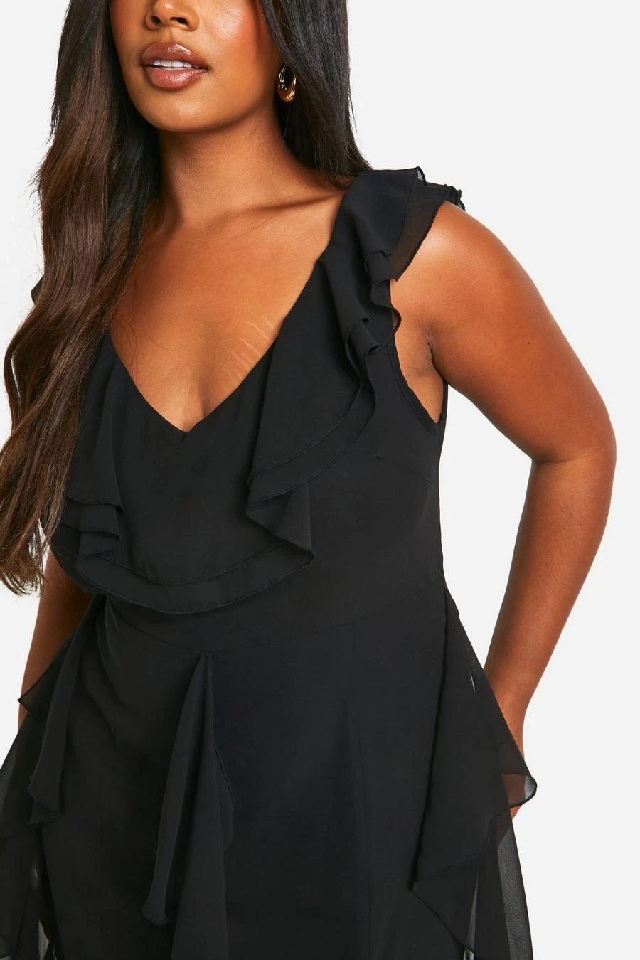 BOOHOO Plus Ruffle Detail Maxi Dress 4 BOOHOO Plus Ruffle Detail Maxi Dress - Image 4