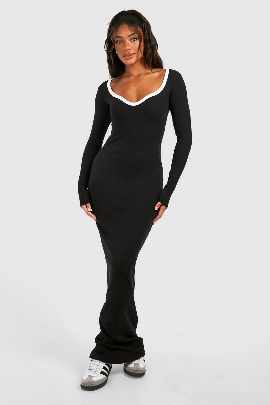 BOOHOO Premium Contrast Binding Notch Detail Maxi Dress 3 BOOHOO Premium Contrast Binding Notch Detail Maxi Dress - Image 3