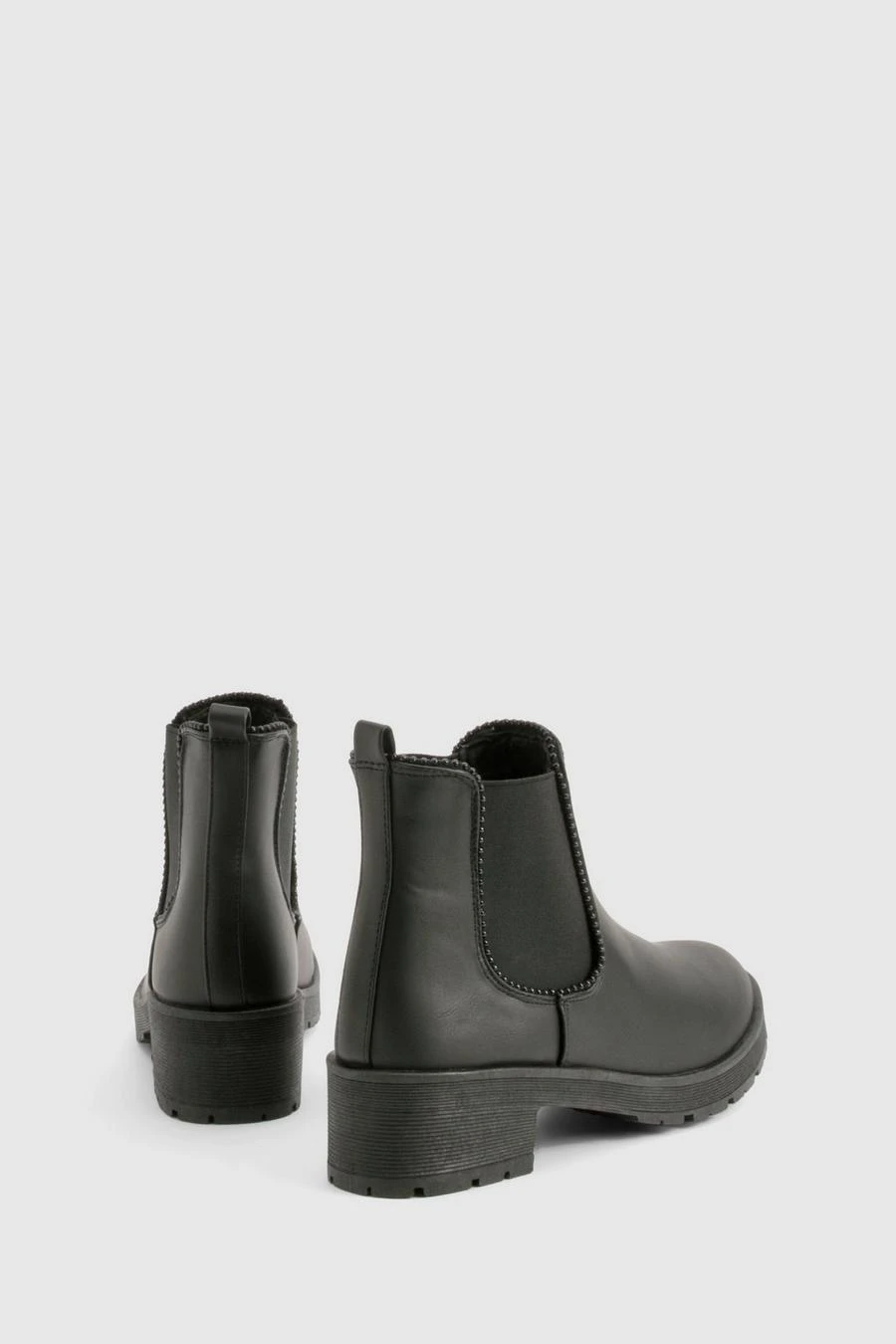 BOOHOO Ribbed Detail Chunky Chelsea Boots 4 BOOHOO Ribbed Detail Chunky Chelsea Boots - Image 4