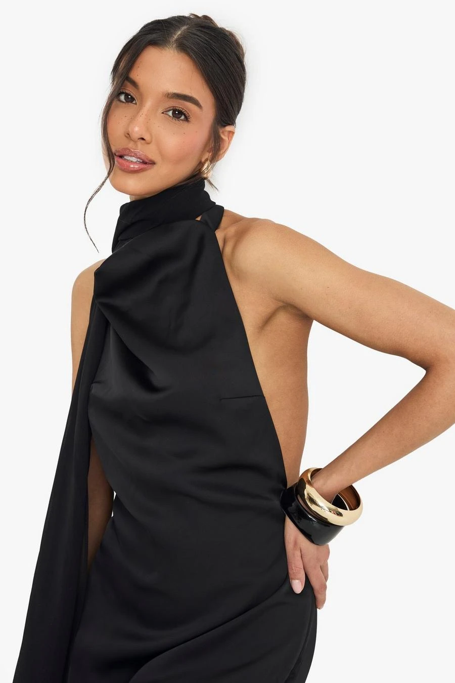 BOOHOO Satin Maxi Dress With Chiffon Scarf 4 BOOHOO Satin Maxi Dress With Chiffon Scarf - Image 4