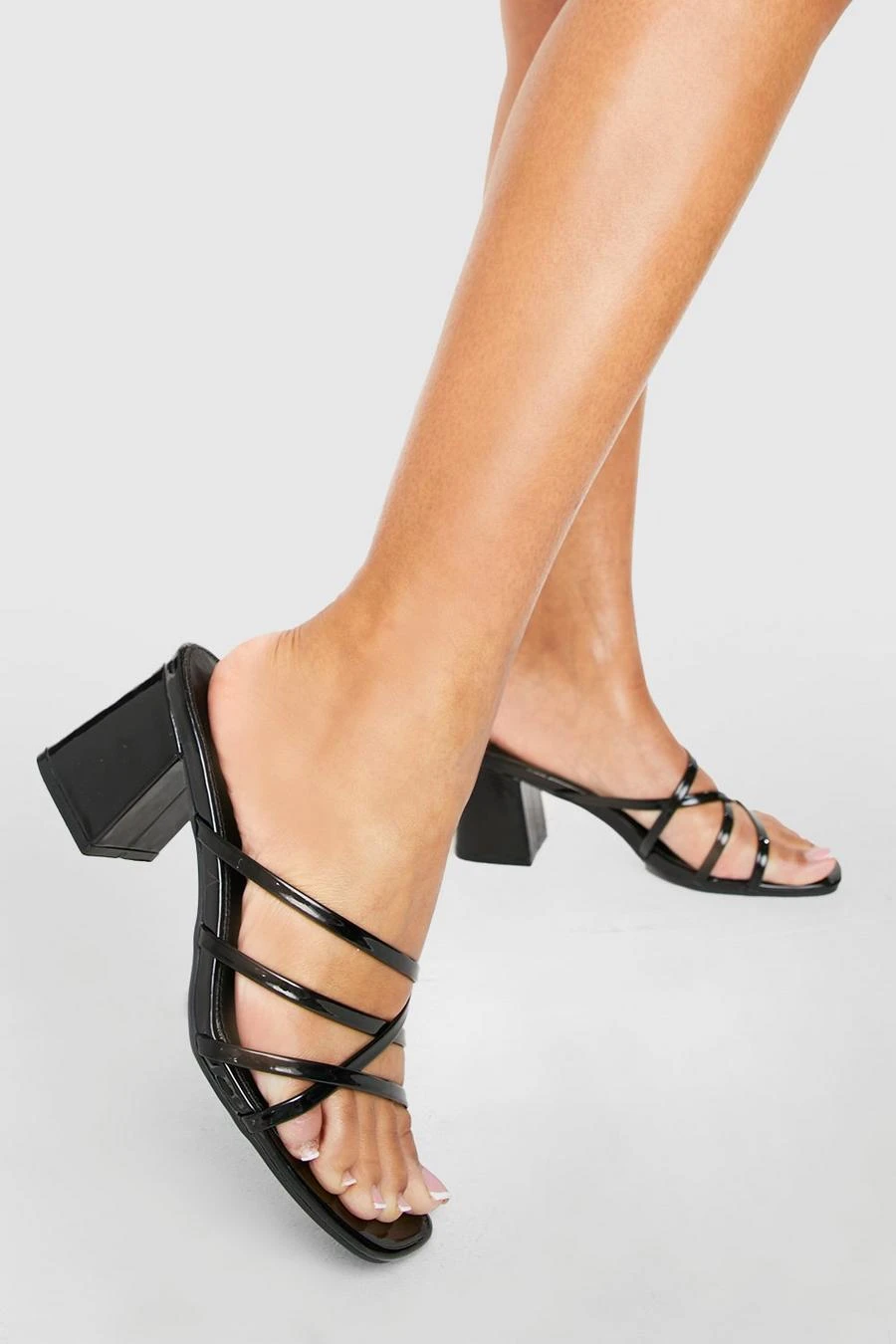 BOOHOO Strappy Block Mule 2 BOOHOO Strappy Block Mule - Image 2
