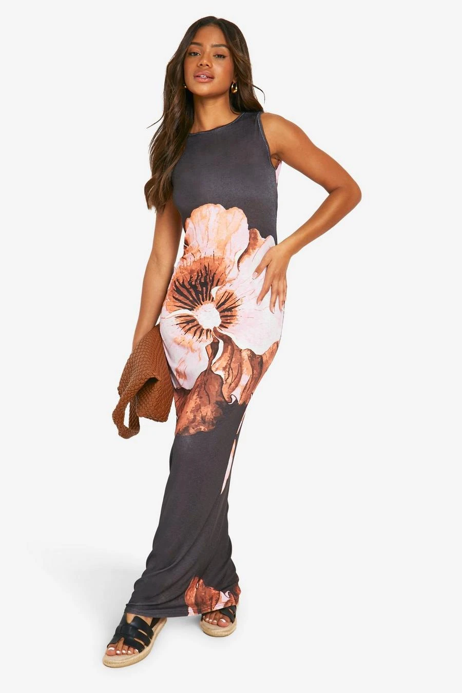 BOOHOO Textured Sheer Floral Open Back Maxi Dress 3 BOOHOO Textured Sheer Floral Open Back Maxi Dress - Image 3