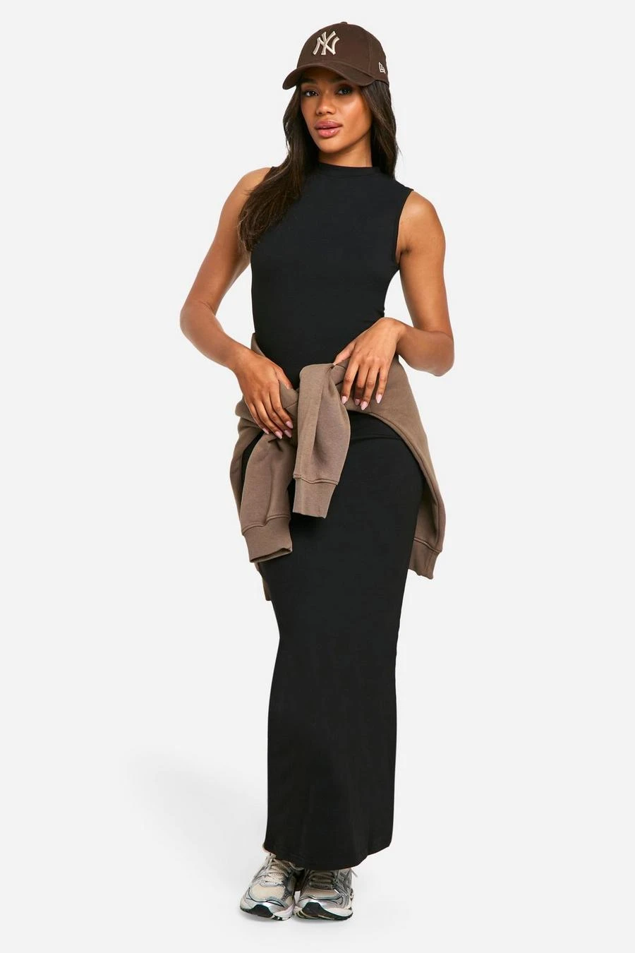 BOOHOO Turn Over Neck Maxi Dress 3 BOOHOO Turn Over Neck Maxi Dress - Image 3