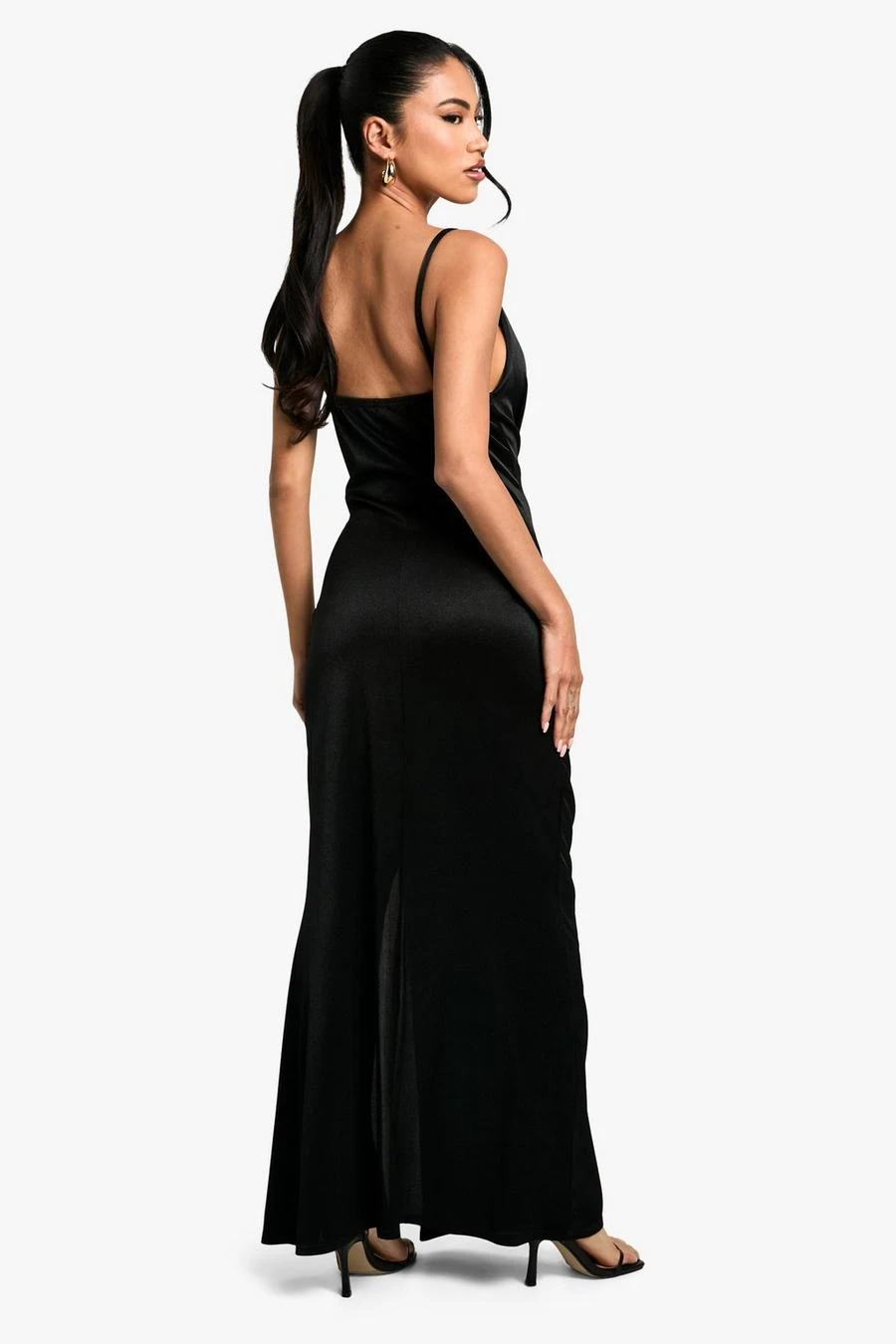 BOOHOO Twist Detail Maxi Dress 2 BOOHOO Twist Detail Maxi Dress - Image 2