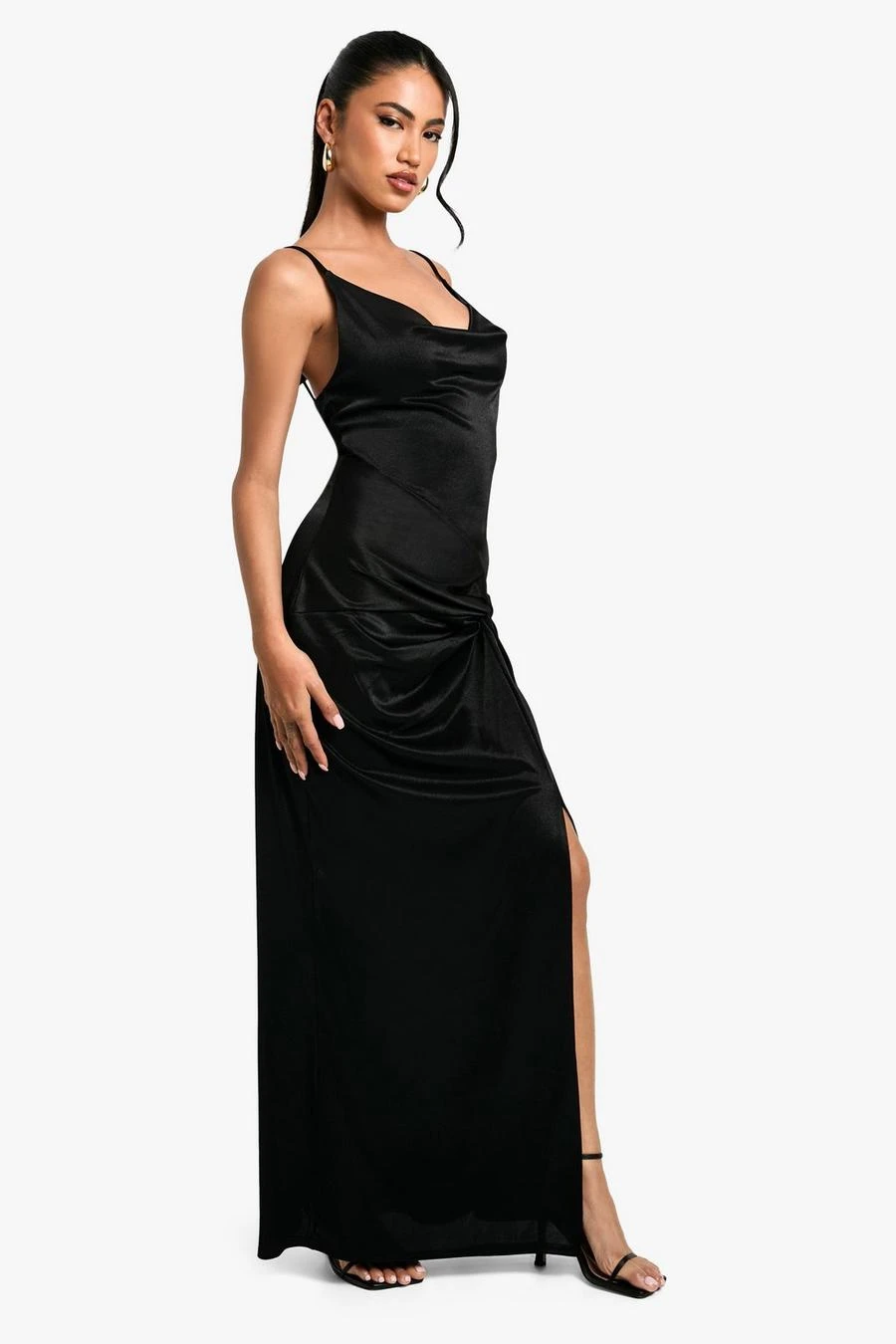 BOOHOO Twist Detail Maxi Dress 3 BOOHOO Twist Detail Maxi Dress - Image 3