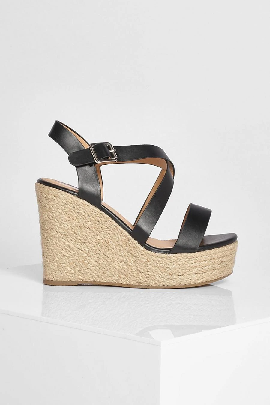 BOOHOO Wide Fit Crossover Buckle Wedge 2 BOOHOO Wide Fit Crossover Buckle Wedge - Image 2