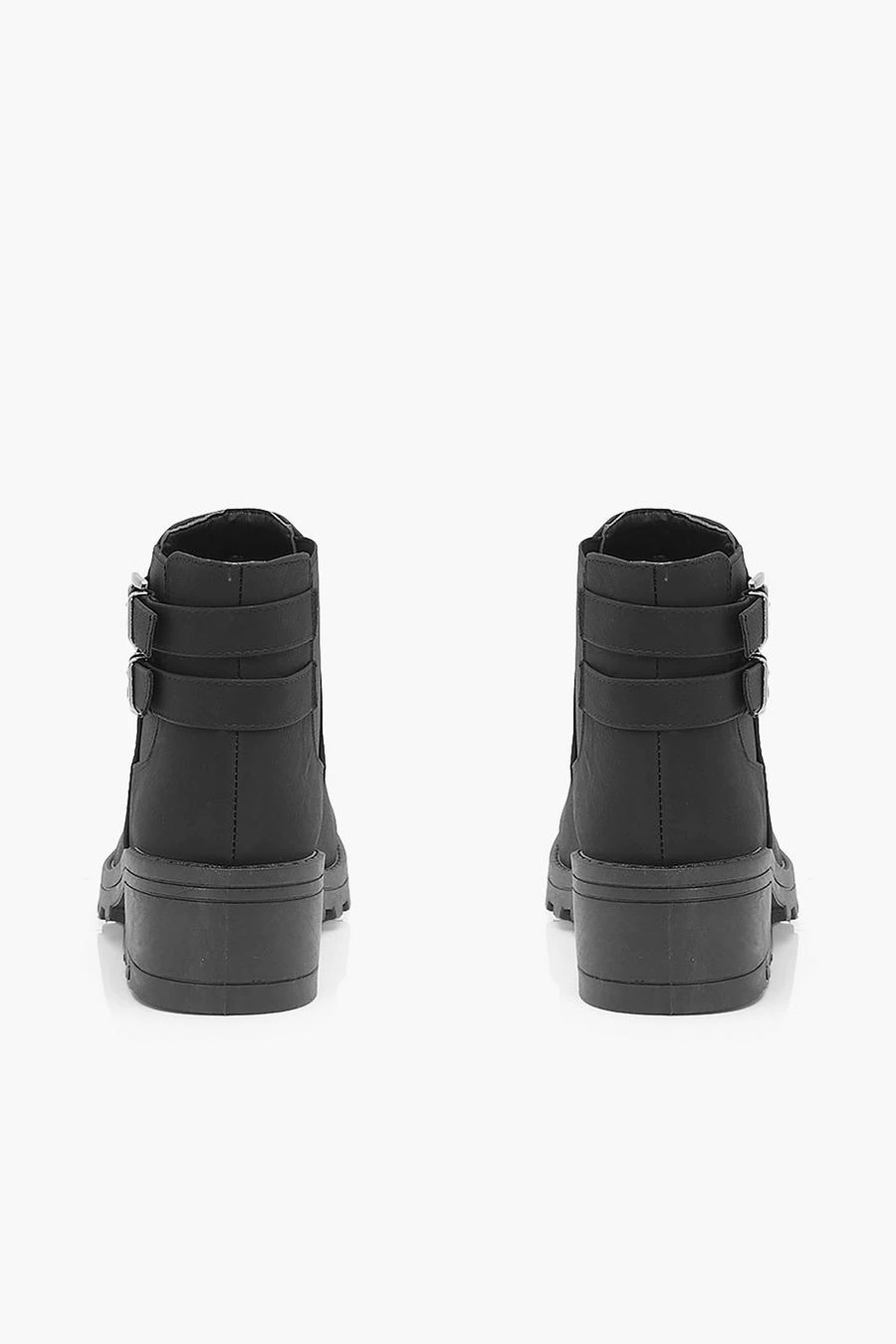 BOOHOO Wide Fit Faux Suede Buckle Detail Block Heel Chelsea Boots 4 BOOHOO Wide Fit Faux Suede Buckle Detail Block Heel Chelsea Boots - Image 4