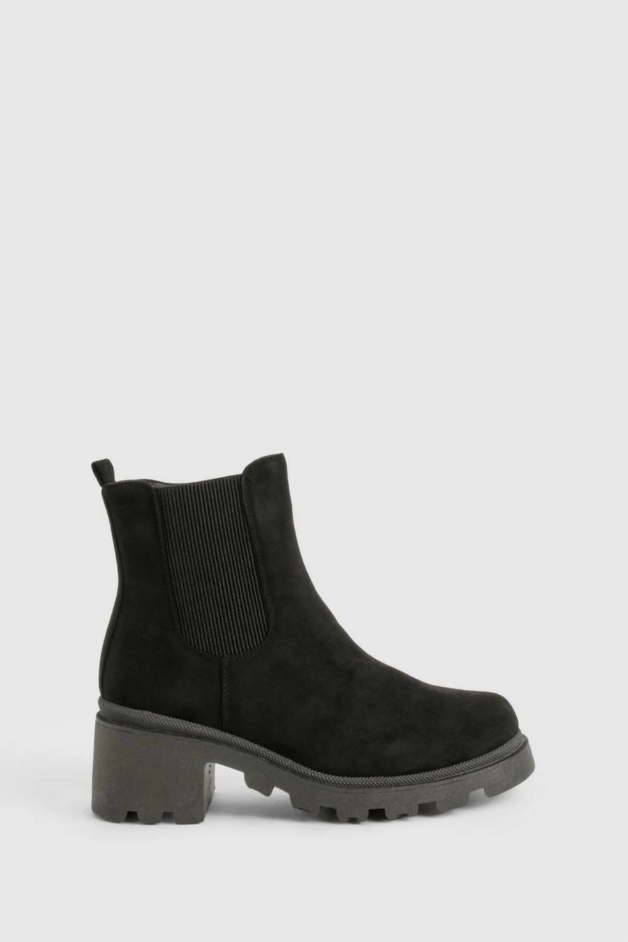 BOOHOO Wide Fit Faux Suede Low Block Chelsea Boots 3 BOOHOO Wide Fit Faux Suede Low Block Chelsea Boots - Image 3