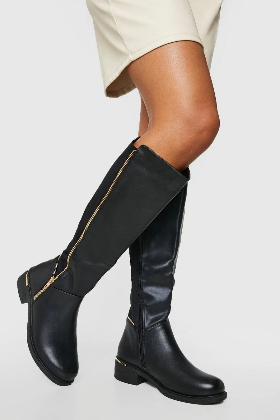 BOOHOO Wide Fit Knee High Side Zip Pu Boots 1 BOOHOO Wide Fit Knee High Side Zip Pu Boots