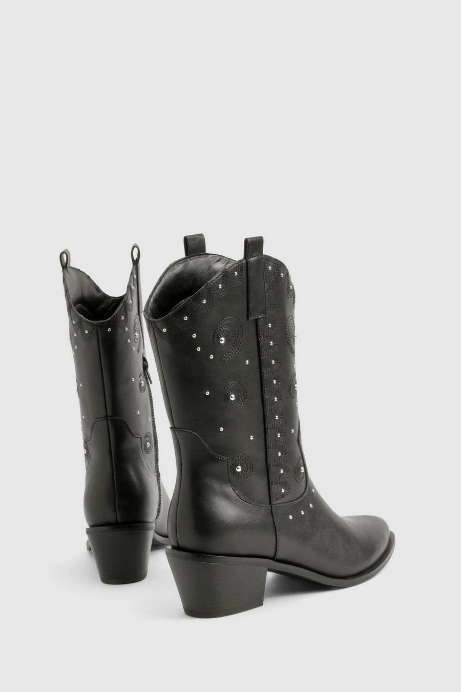 BOOHOO Wide Fit Studded Embossed Detail Heeled Western Boots 4 BOOHOO Wide Fit Studded Embossed Detail Heeled Western Boots - Image 4