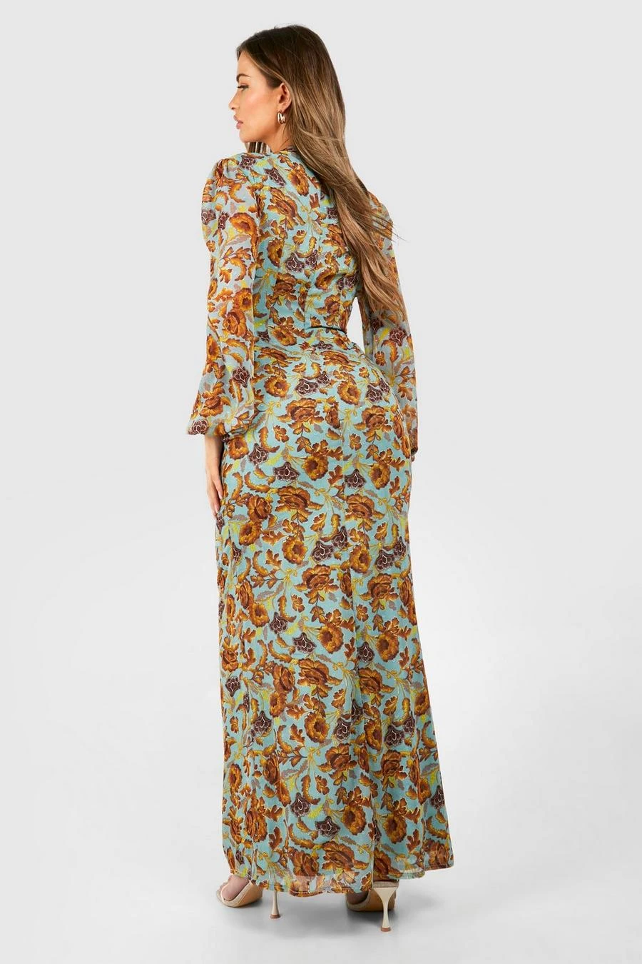 BOOHOO Floral Rouched Cut Out Maxi Dress 2 BOOHOO Floral Rouched Cut Out Maxi Dress - Image 2