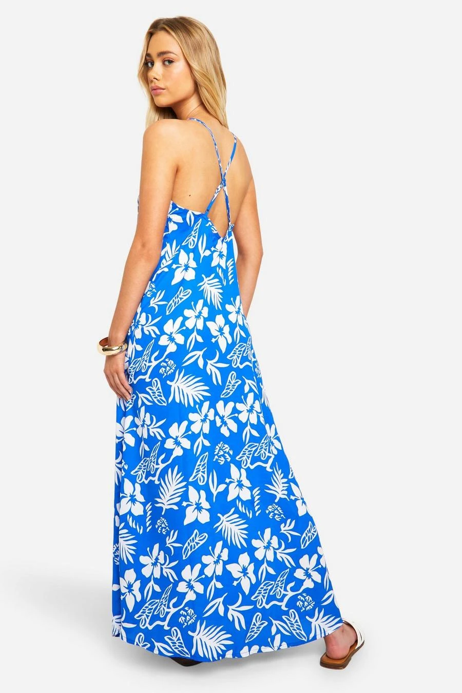 BOOHOO Hibiscus V Neck Strappy Maxi Dress 2 BOOHOO Hibiscus V Neck Strappy Maxi Dress - Image 2