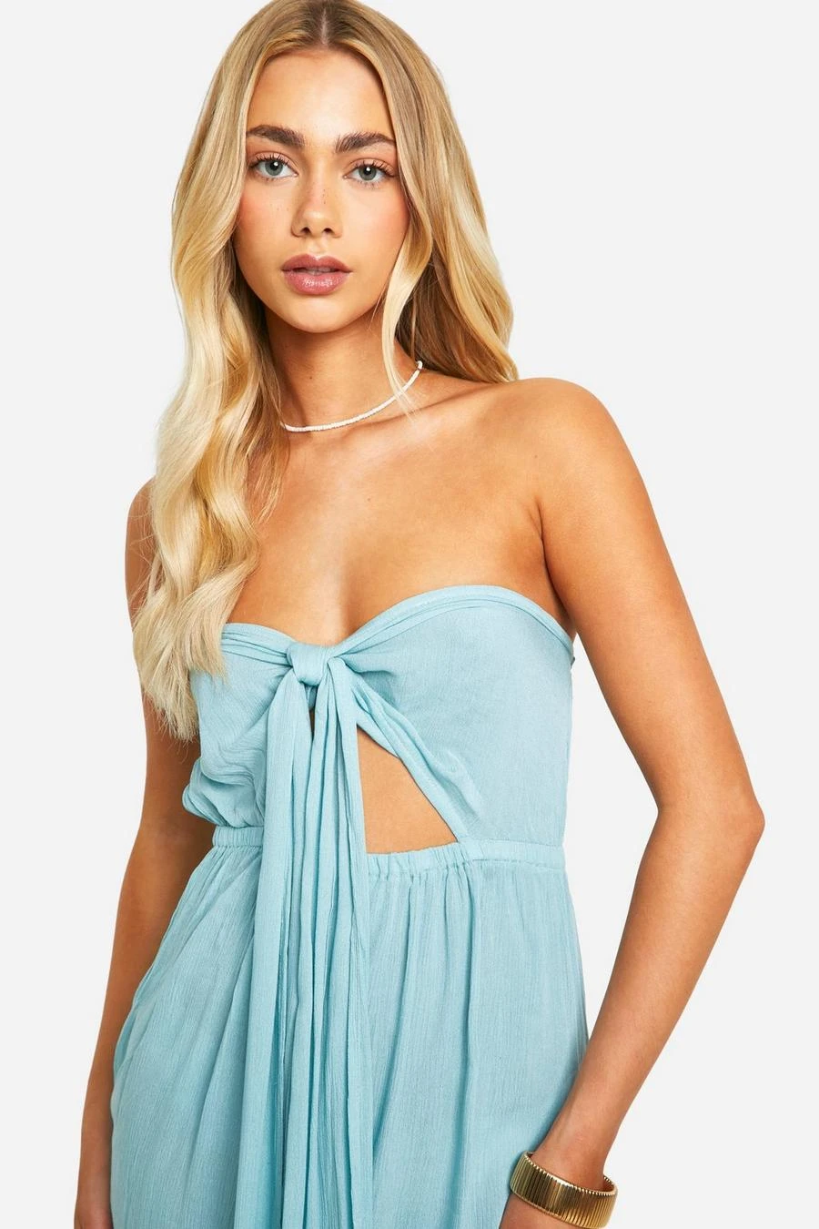 BOOHOO Twist Front Cheesecloth Maxi Dress 4 BOOHOO Twist Front Cheesecloth Maxi Dress - Image 4