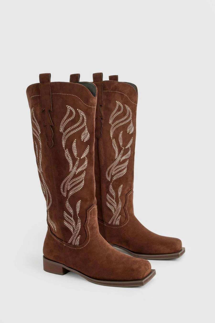 BOOHOO Embroidered Detail Flat Western Boots 2 BOOHOO Embroidered Detail Flat Western Boots - Image 2