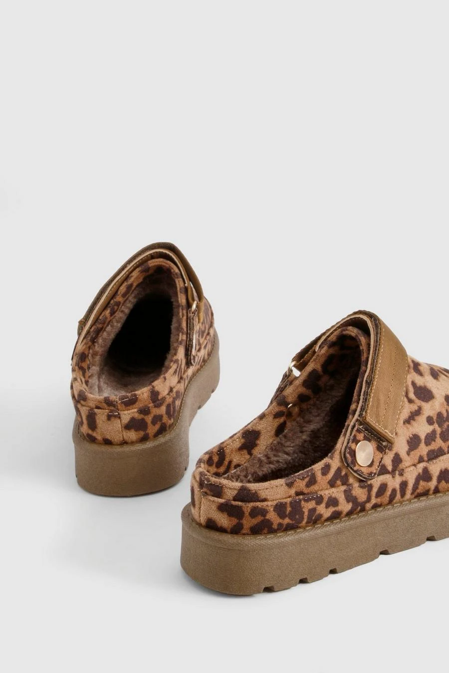 BOOHOO Leopard Slingback Cosy Mules 4 BOOHOO Leopard Slingback Cosy Mules - Image 4