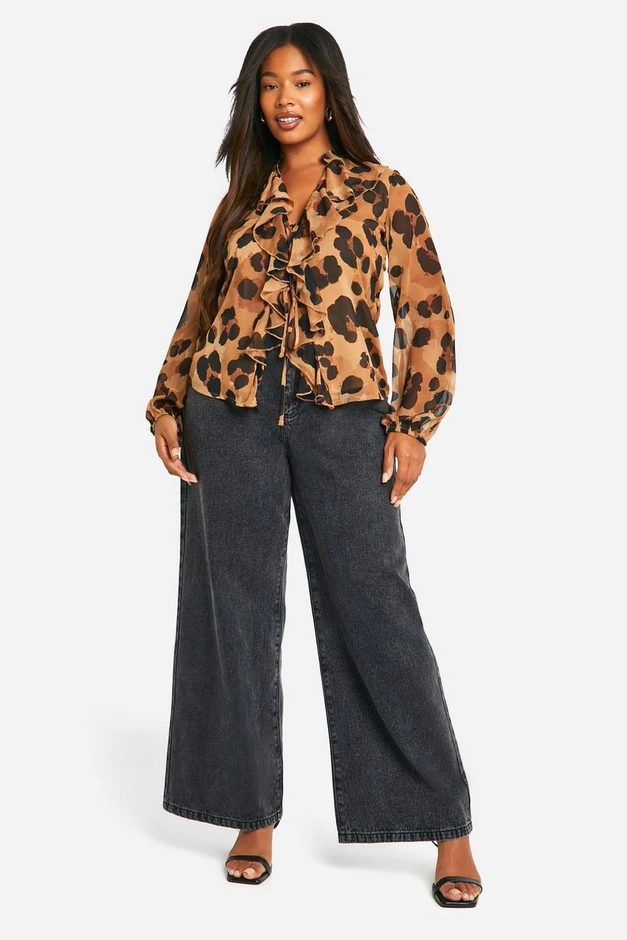 BOOHOO Plus Ruffle Tie Front Volume Sleeve Blouse 3 BOOHOO Plus Ruffle Tie Front Volume Sleeve Blouse - Image 3