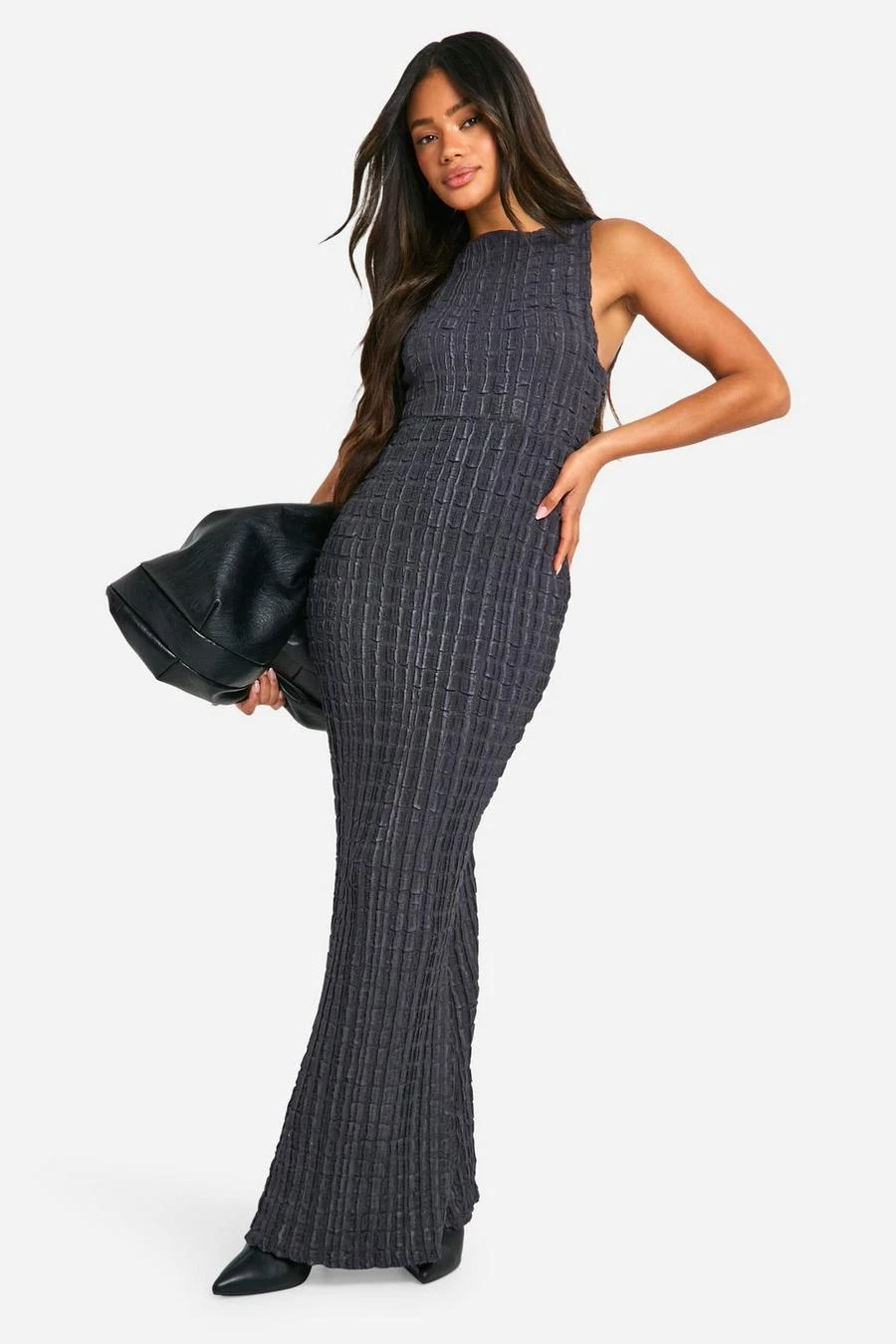 BOOHOO Textured Sleeveless Maxi Dress 3 BOOHOO Textured Sleeveless Maxi Dress - Image 3
