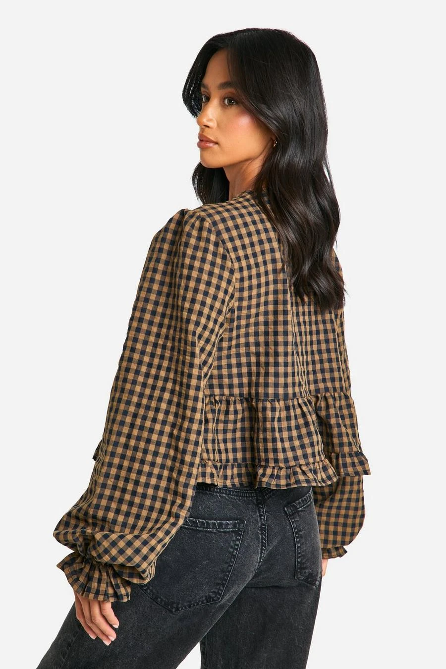 BOOHOO Petite Gingham Ruffle Detail Tie Front Top 2 BOOHOO Petite Gingham Ruffle Detail Tie Front Top - Image 2