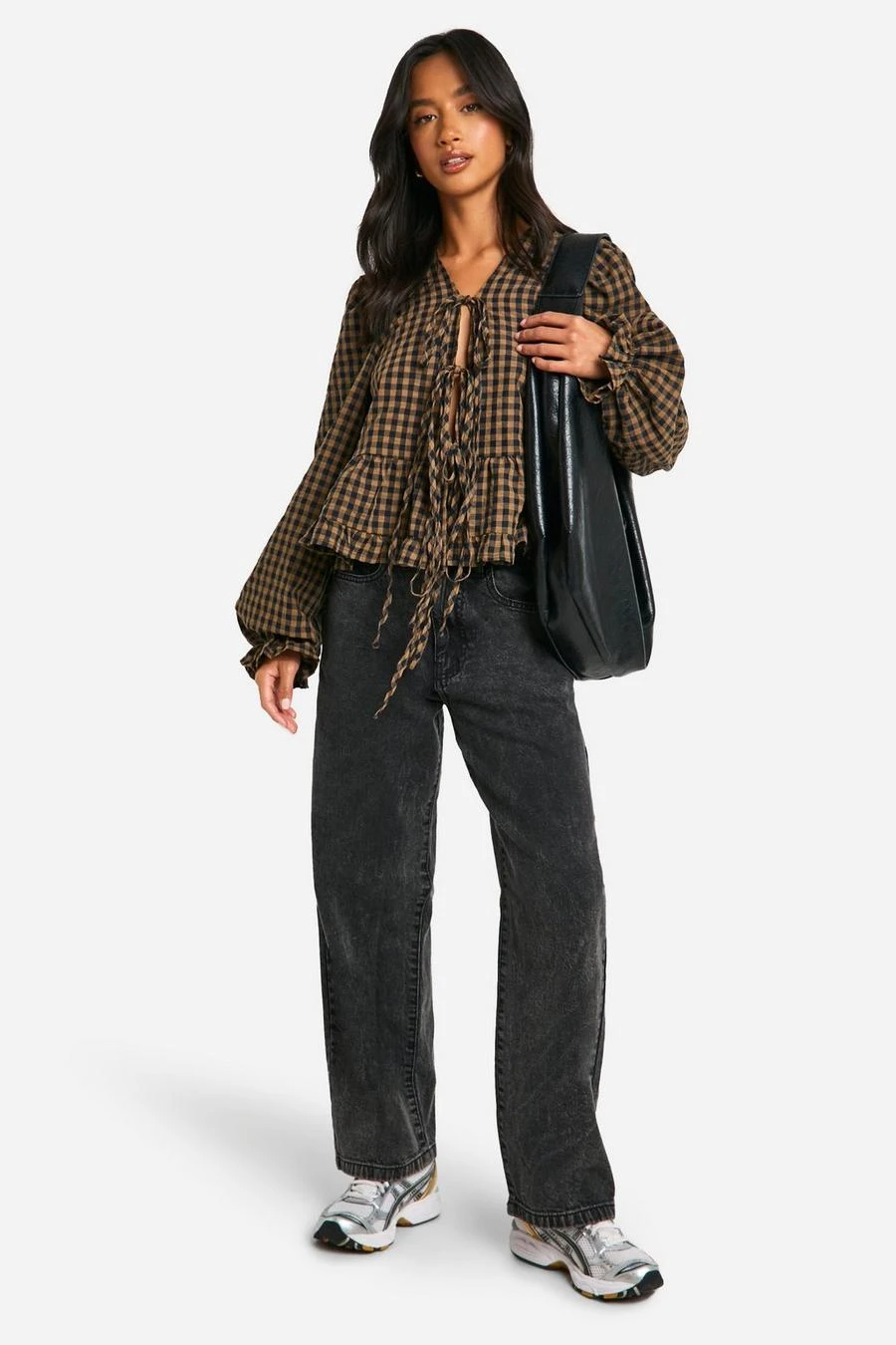 BOOHOO Petite Gingham Ruffle Detail Tie Front Top 3 BOOHOO Petite Gingham Ruffle Detail Tie Front Top - Image 3