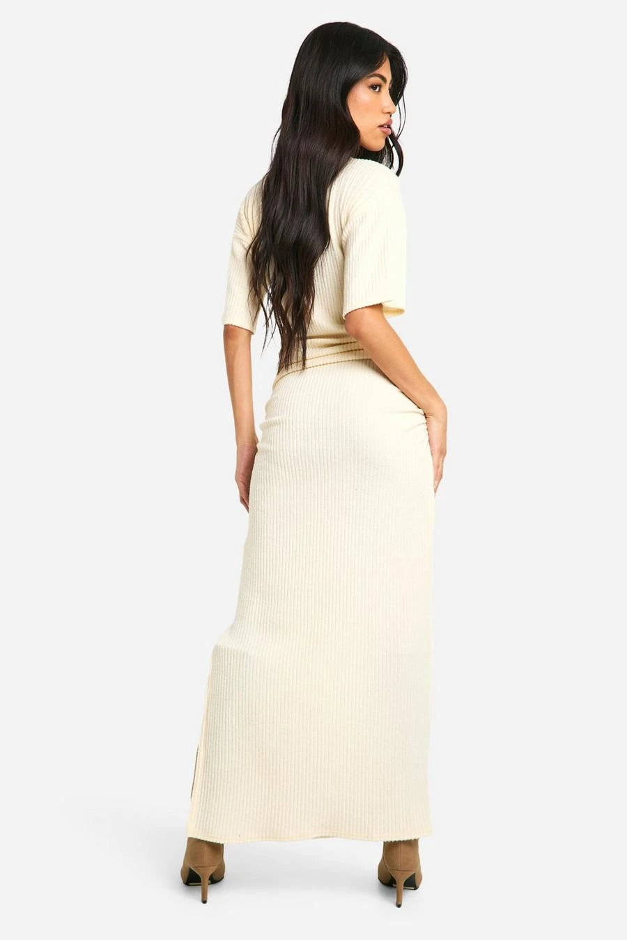 BOOHOO Brushed Rib Ruched Maxi Dress 2 BOOHOO Brushed Rib Ruched Maxi Dress - Image 2