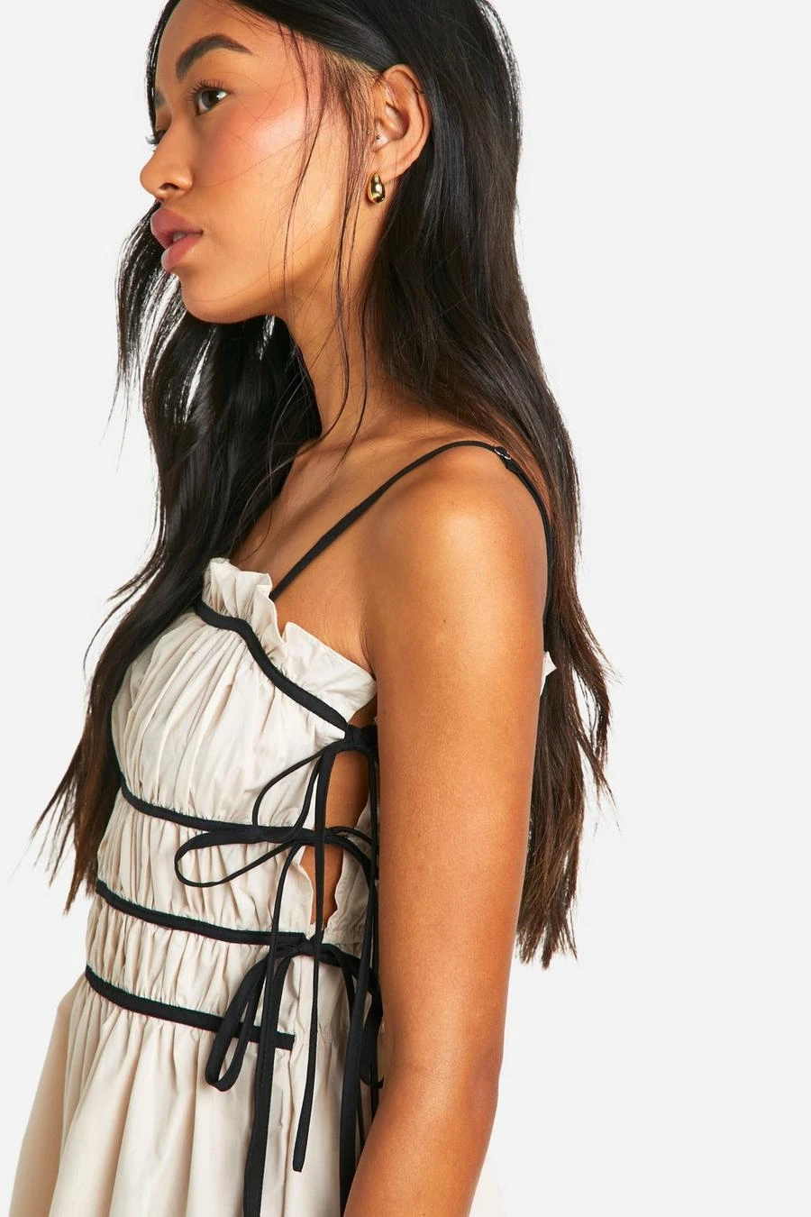 BOOHOO Contrast Shirred Waist Midi Dress 4 BOOHOO Contrast Shirred Waist Midi Dress - Image 4