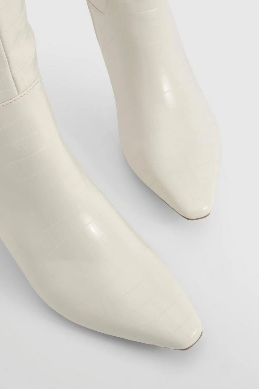 BOOHOO Croc Low Heel Pointed Knee High Boots 4 BOOHOO Croc Low Heel Pointed Knee High Boots - Image 4