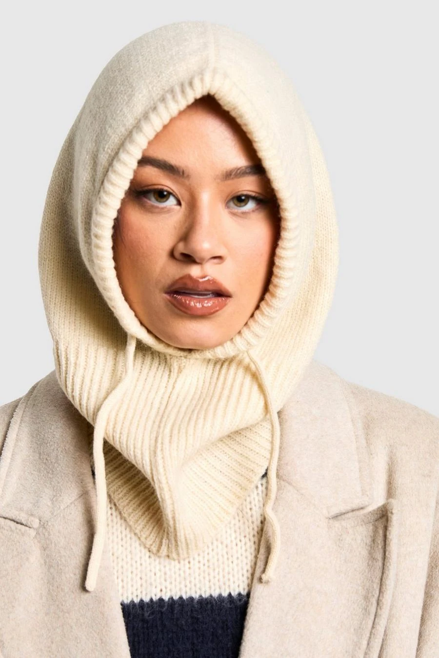 BOOHOO Knitted Cosy Hood 1 BOOHOO Knitted Cosy Hood