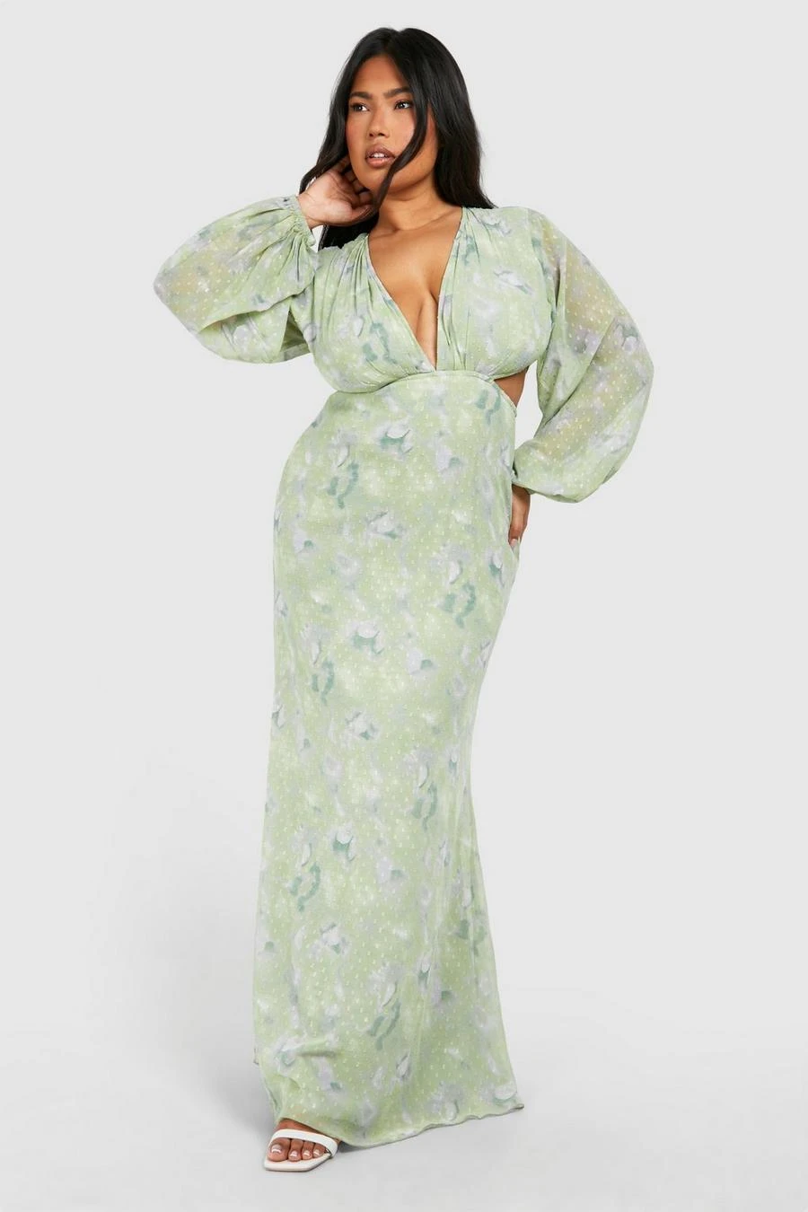 BOOHOO Plus Floral Print Dobby Mesh Cut Out Maxi Dress 3 BOOHOO Plus Floral Print Dobby Mesh Cut Out Maxi Dress - Image 3