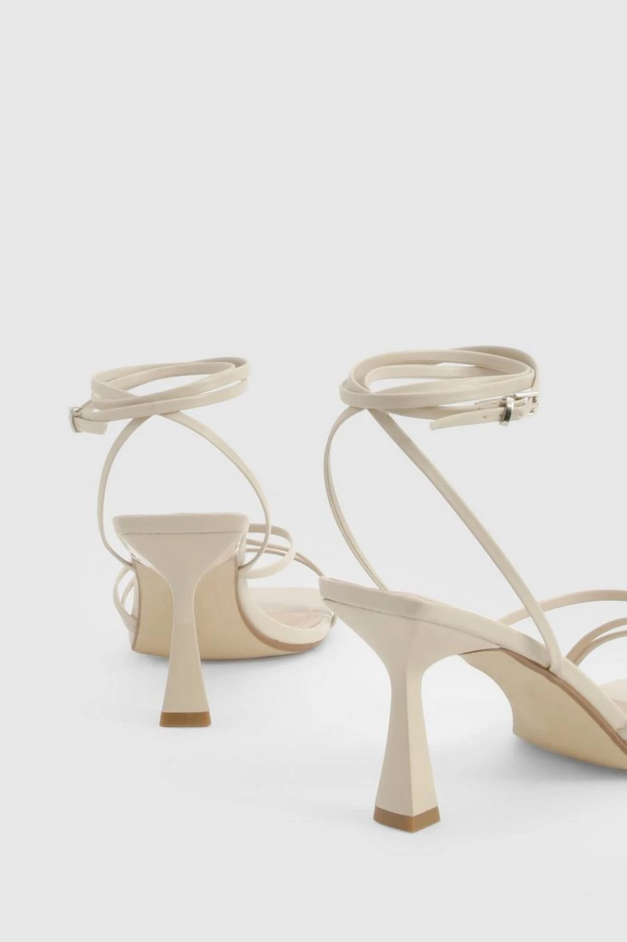 BOOHOO Wide Fit Strappy Mid Height Heels 3 BOOHOO Wide Fit Strappy Mid Height Heels - Image 3