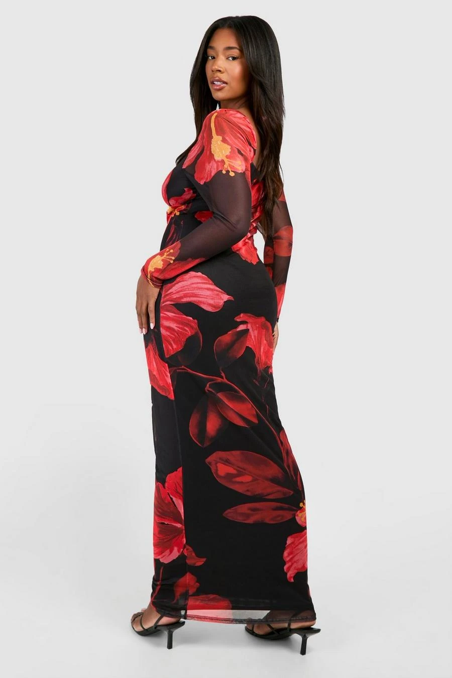 BOOHOO Plus Floral Print Ring Detail Maxi Dress 2 BOOHOO Plus Floral Print Ring Detail Maxi Dress - Image 2