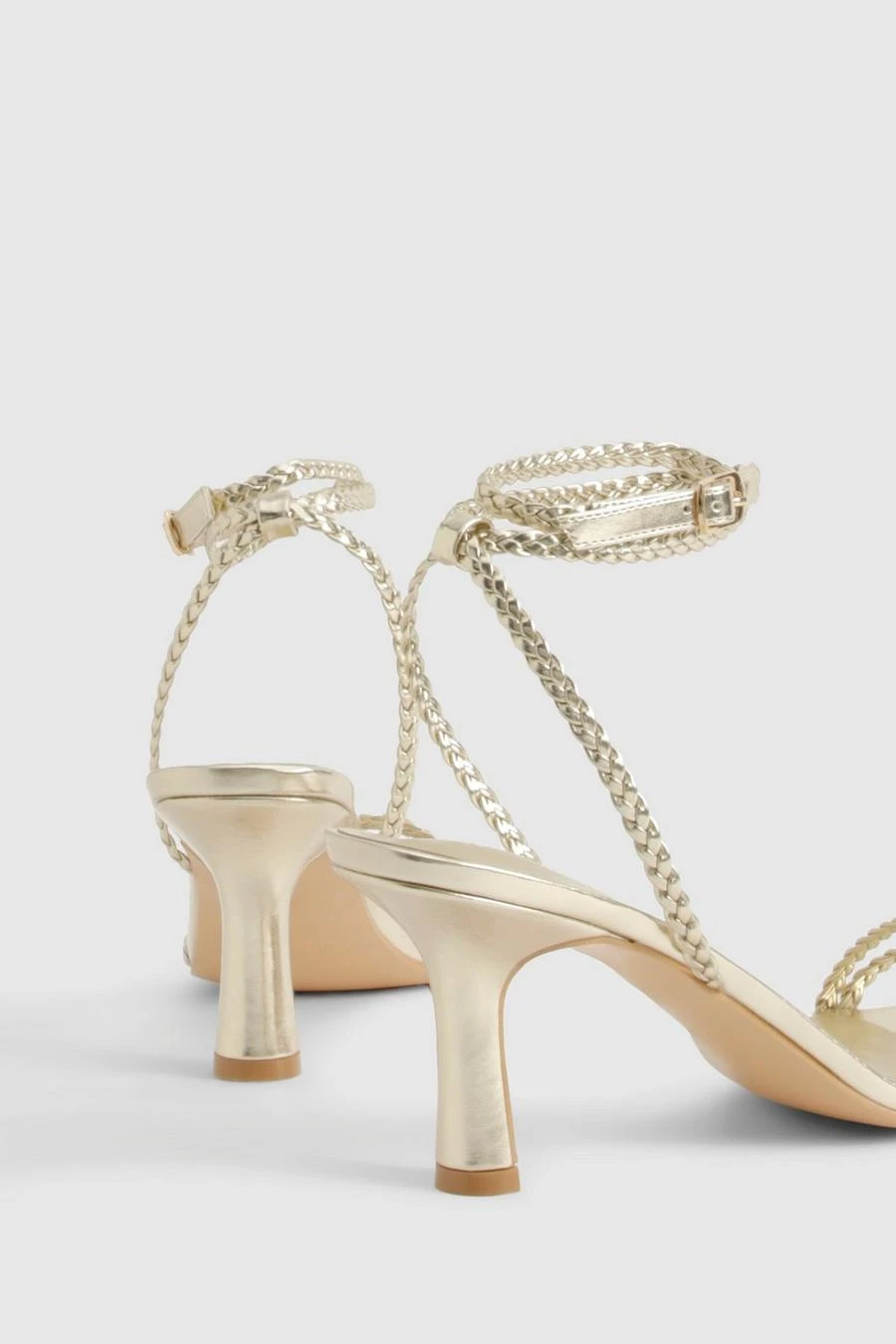 BOOHOO Braided Double Strap Flat Heel Sandals 4 BOOHOO Braided Double Strap Flat Heel Sandals - Image 4