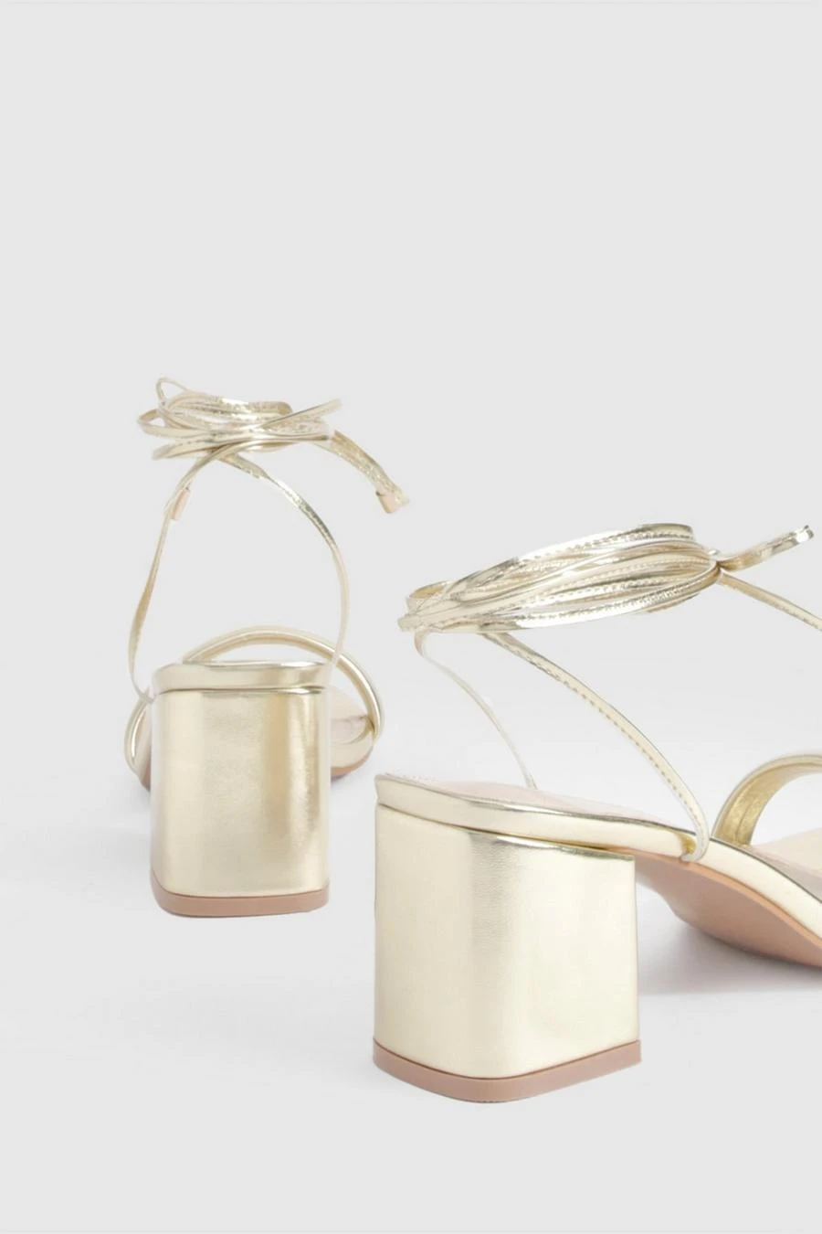 BOOHOO Metallic Low Block Wrap Up Heels 4 BOOHOO Metallic Low Block Wrap Up Heels - Image 4