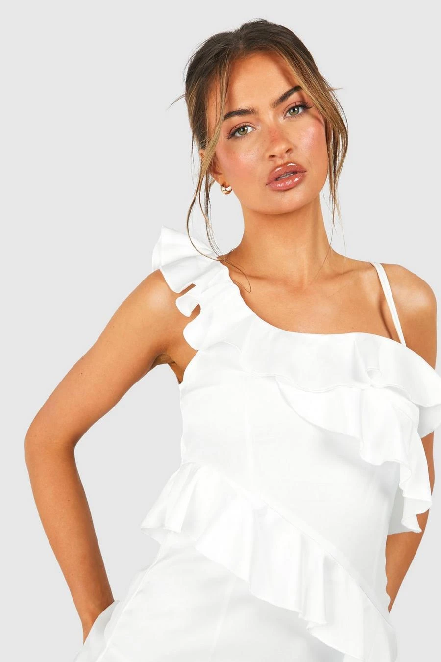 BOOHOO Satin Ruffle Asymmetric Maxi Dress 4 BOOHOO Satin Ruffle Asymmetric Maxi Dress - Image 4